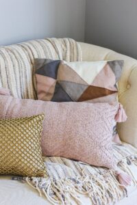 cozy throw and pillows